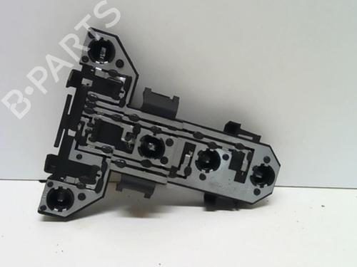 Used Lamp holder Lamp holder 18215034 18215034