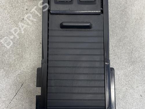 Interruttore PEUGEOT 508 SW I (8E_) 2.0 BlueHDi 180 (180 hp) 32673060