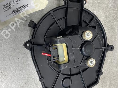 Used Heater blower motor Heater blower motor PEUGEOT PARTNER Box Body/MPV 1.6 BlueHDi 100 (100 hp) 32863821 32863821