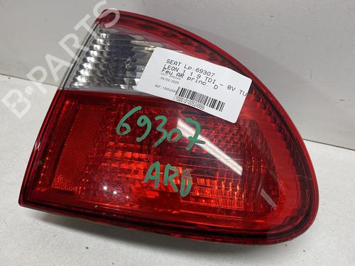 Right taillight SEAT LEON (1M1) 1.9 TDI | BP23205153C35
