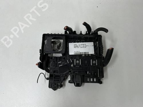 Used Electronic module OPEL CORSA E (X15) 1.3 CDTI (08, 68) (95 hp) 18212723
