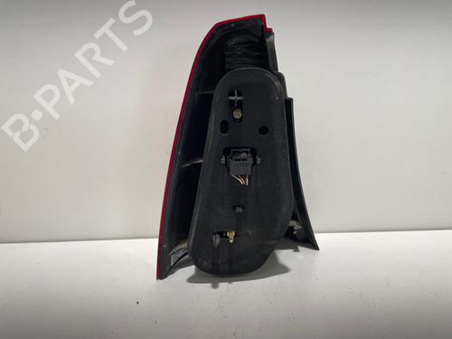 right-taillight-dacia-logan-ls_-2004-38004115 main image
