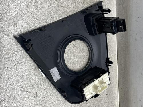 Switch TOYOTA AURIS (_E15_) 1.8 Hybrid (ZWE150_, ZWE150R) | BP30614275I30