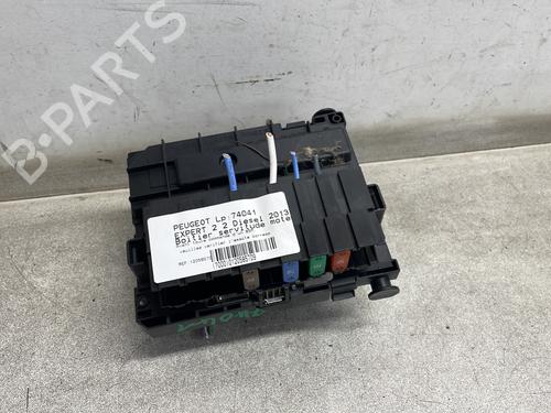 Used Fuse box PEUGEOT EXPERT Van (VF3A_, VF3U_, VF3X_) 2.0 HDi 130 (128 hp) 32136492