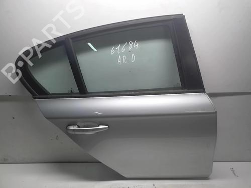 Used Right rear door BMW 1 (E87) 118 d (143 hp) 18224613