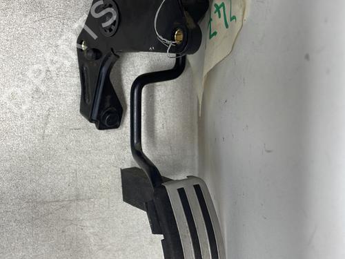 pedal-nissan-qashqai-i-j10-nj10-2006-2007-2008-2009-2010-2011-2012-2013-2014-2015-32317009 main image