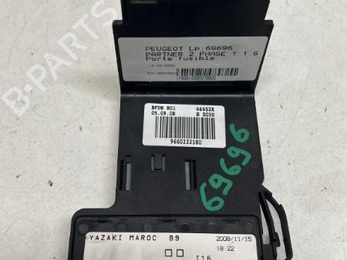 Used Electronic module Electronic module PEUGEOT PARTNER Tepee 1.6 HDi 16V (90 hp) 18209459 18209459