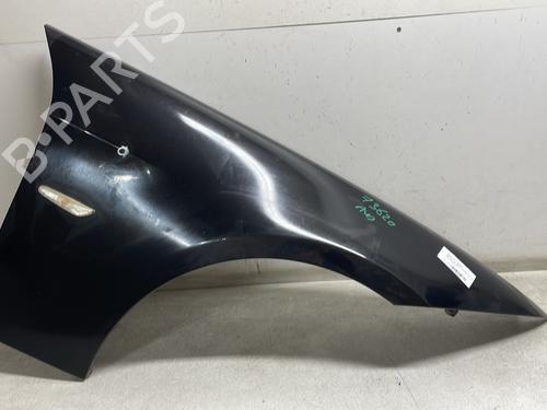 Guarda-lamas direito BMW 3 (E90) 325 d (204 hp) 31327654