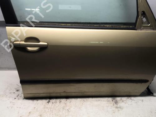 Right front door TOYOTA COROLLA Verso (_E12_) 2.0 D-4D (CDE120_, CDE120R) | BP18231281C3 