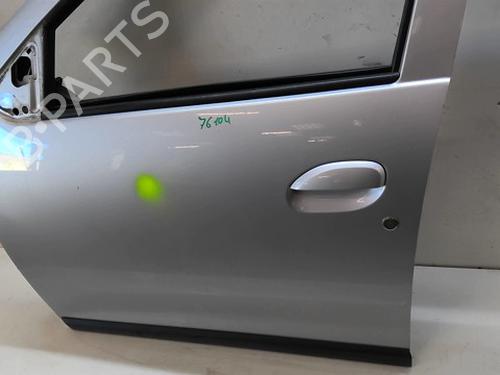 Used Left front door Left front door 39426152 39426152
