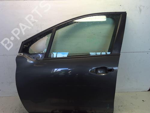 Used Left front door PEUGEOT 208 I (CA_, CC_) 1.4 HDi (68 hp) 28494569