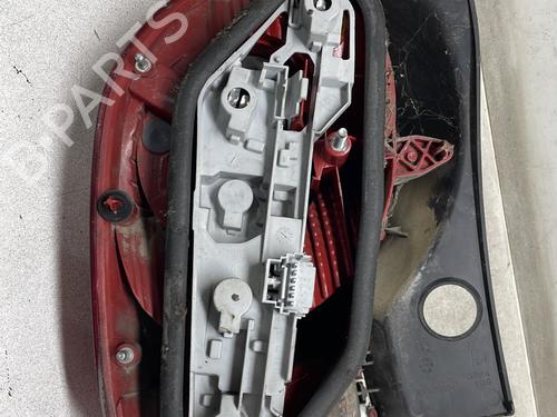 Used Right taillight Right taillight RENAULT MODUS / GRAND MODUS (F/JP0_) 1.5 dCi (FP0F, JP0F) (86 hp) 32296596 32296596