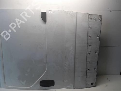 Used Left slide door Left slide door 18225630 18225630