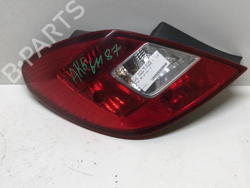 Używane Lampa tylna lewa OPEL CORSA D (S07) 1.3 CDTI (L08, L68) (75 hp) 18214525