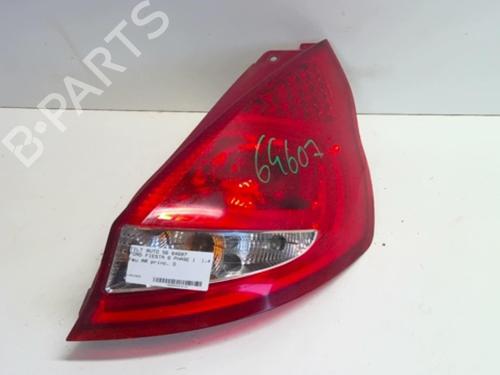Høyre baklys FORD FIESTA VI (CB1, CCN) 1.4 TDCi (68 hp) 18223918