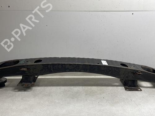 Used Front bumper reinforcement LAND ROVER RANGE ROVER III (L322) 3.0 D 4x4 (177 hp) 30389021