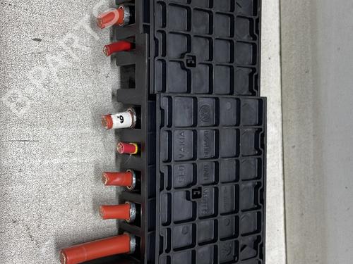 Used Electronic module Electronic module VW TRANSPORTER T5 Bus (7HB, 7HJ, 7EB, 7EJ) 2.5 TDI (174 hp) 26654184 26654184