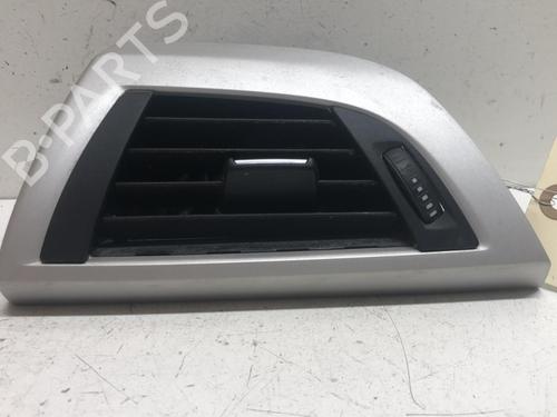 Used Air vent BMW 1 (F21) 114 d (95 hp) 18217198