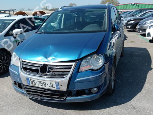 Right mirror VW TOURAN (1T1, 1T2) 2.0 TDI 16V | BP26500294C27
