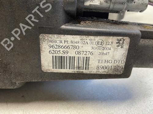 Right headlight PEUGEOT 206 Hatchback (2A/C) 1.4 i | BP24401621C29 