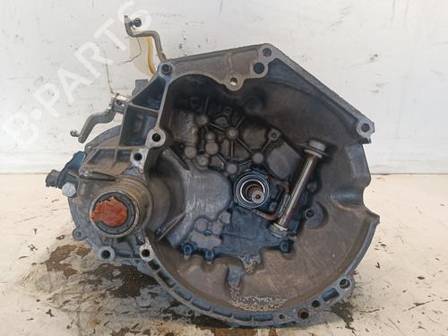 Gearkasse PEUGEOT 206 Hatchback (2A/C) 1.4 i (75 hp) 27527863