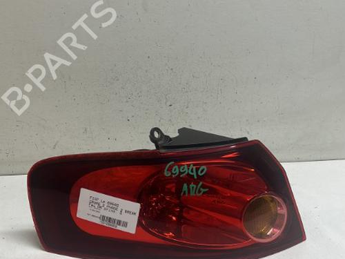 Used Left taillight FIAT CROMA (194_) 1.9 D Multijet (194AXC1B, 194AXC12) (150 hp) 18332239