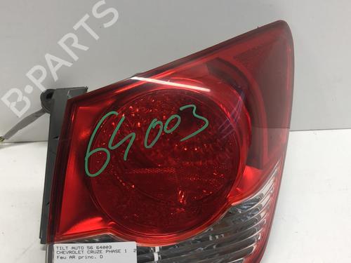Right taillight CHEVROLET CRUZE (J300) 2.0 CDI | BP18227740C35 