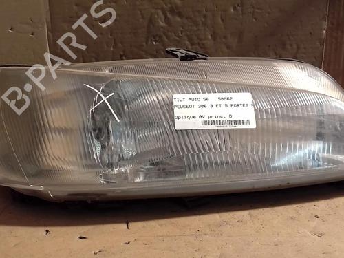 Used Right headlight Right headlight PEUGEOT 306 Hatchback (7A, 7C, N3, N5) 1.6 (89 hp) 18222207 18222207