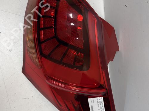 Used Right taillight Right taillight KIA VENGA (YN) 1.6 CVVT (125 hp) 33046906 33046906