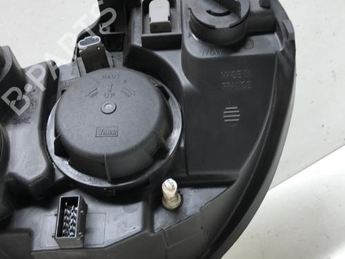 Right headlight PEUGEOT 807 (EB_) 2.0 HDI | BP18223645C29 