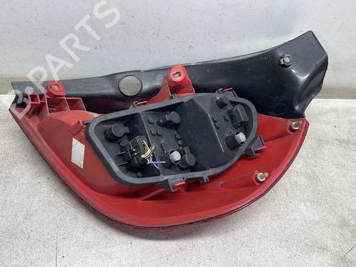 Venstre Baklys Venstre Baklys RENAULT CLIO III (BR0/1, CR0/1) 1.2 16V (BR0P, CR0P) (101 hp) 30493214 30493214