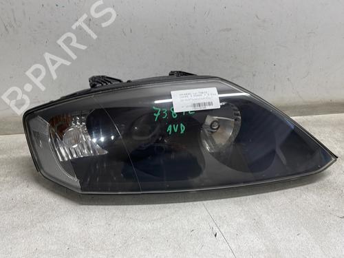 Phare droit HYUNDAI COUPE II (GK) 2.0 GLS (143 hp) 32112617