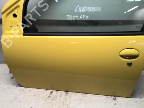 Used Left front door PEUGEOT 107 (PM_, PN_) 1.4 HDi (54 hp) 18208303