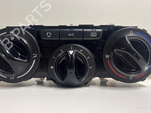 Used Climate control PEUGEOT 208 I (CA_, CC_) 1.2 VTI 82 (82 hp) 20329569