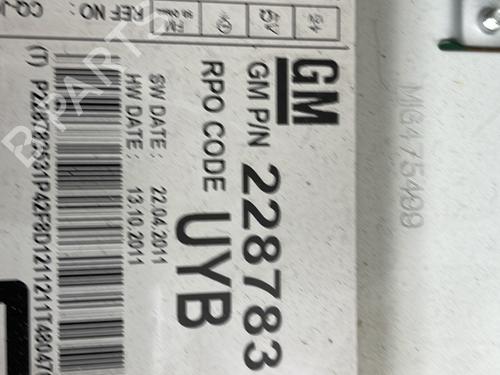 Used Radio Radio OPEL MERIVA B MPV (S10) 1.4 (75) (120 hp) 32775789 32775789