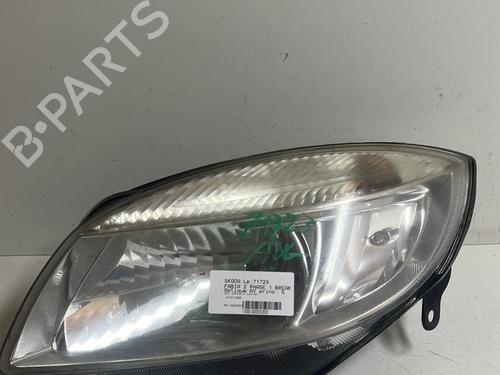 Used Left headlight SKODA FABIA II Combi (545) 1.4 TDI (80 hp) 22654211