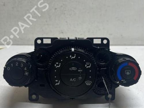 Used Climate control FORD FIESTA VI (CB1, CCN) 1.25 (82 hp) 18229864