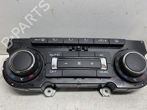 Climate control SKODA OCTAVIA II (1Z3) 2.0 TDI 16V 3T0907044BD