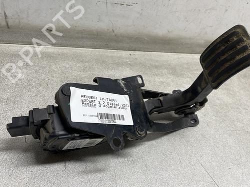 Pédale PEUGEOT EXPERT Van (VF3A_, VF3U_, VF3X_) 2.0 HDi 130 (128 hp) 32132202
