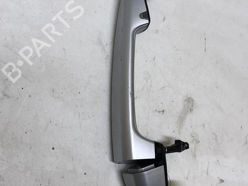 Used Front right exterior door handle Front right exterior door handle BMW 2 Active Tourer (F45) 218 i (136 hp) 18224333 18224333
