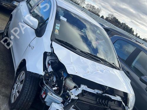 Dør venstre foran TOYOTA YARIS (_P9_) 1.4 D-4D (NLP90_, NLP90R) | BP18226110C2 