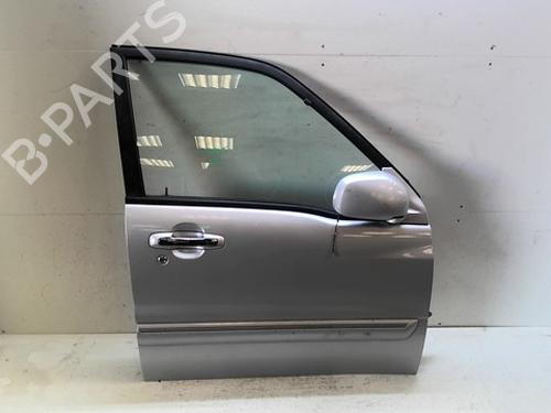 Used Right front door Right front door 38436902 38436902