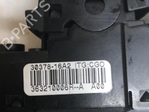 Used Switch RENAULT SCÉNIC III (JZ0/1_) 1.5 dCi (110 hp) 18219838