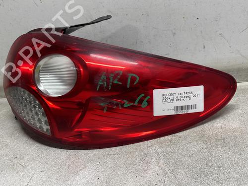 Used Right taillight Right taillight PEUGEOT 206+ (2L_, 2M_) 1.4 HDi eco 70 (68 hp) 31997851 31997851