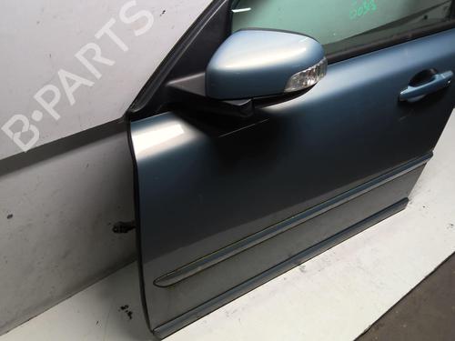 Puerta delantera izquierda VOLVO V50 (545) D5 (179 hp) 18220465
