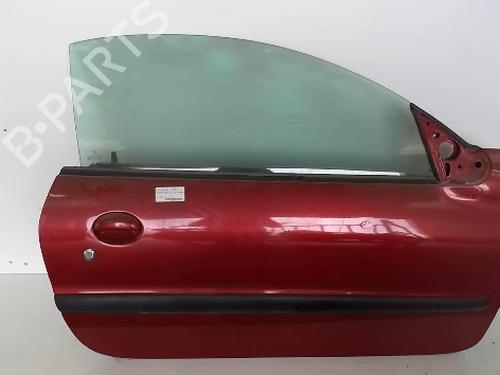 Used Right front door PEUGEOT 206 CC (2D) 1.6 16V (2DNFUF, 2DNFUR) (109 hp) 18222209