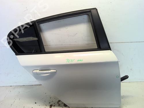 Used Right rear door BMW 1 (E87) 118 d (143 hp) 26530808
