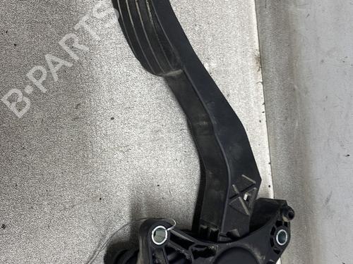 Used Pedal Pedal RENAULT MASTER III Van (FV) 2.3 dCi 100 FWD (FV0A, FV0B, FV0G, FV0K, FV0H) (101 hp) 31637399 31637399