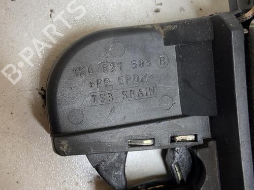 Bakluke lås VW GOLF V (1K1) 1.9 TDI | BP18231821C101 