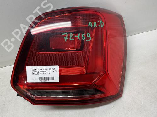 Højre baglygte VW POLO V (6R1, 6C1) 1.4 TDI (90 hp) 24195536